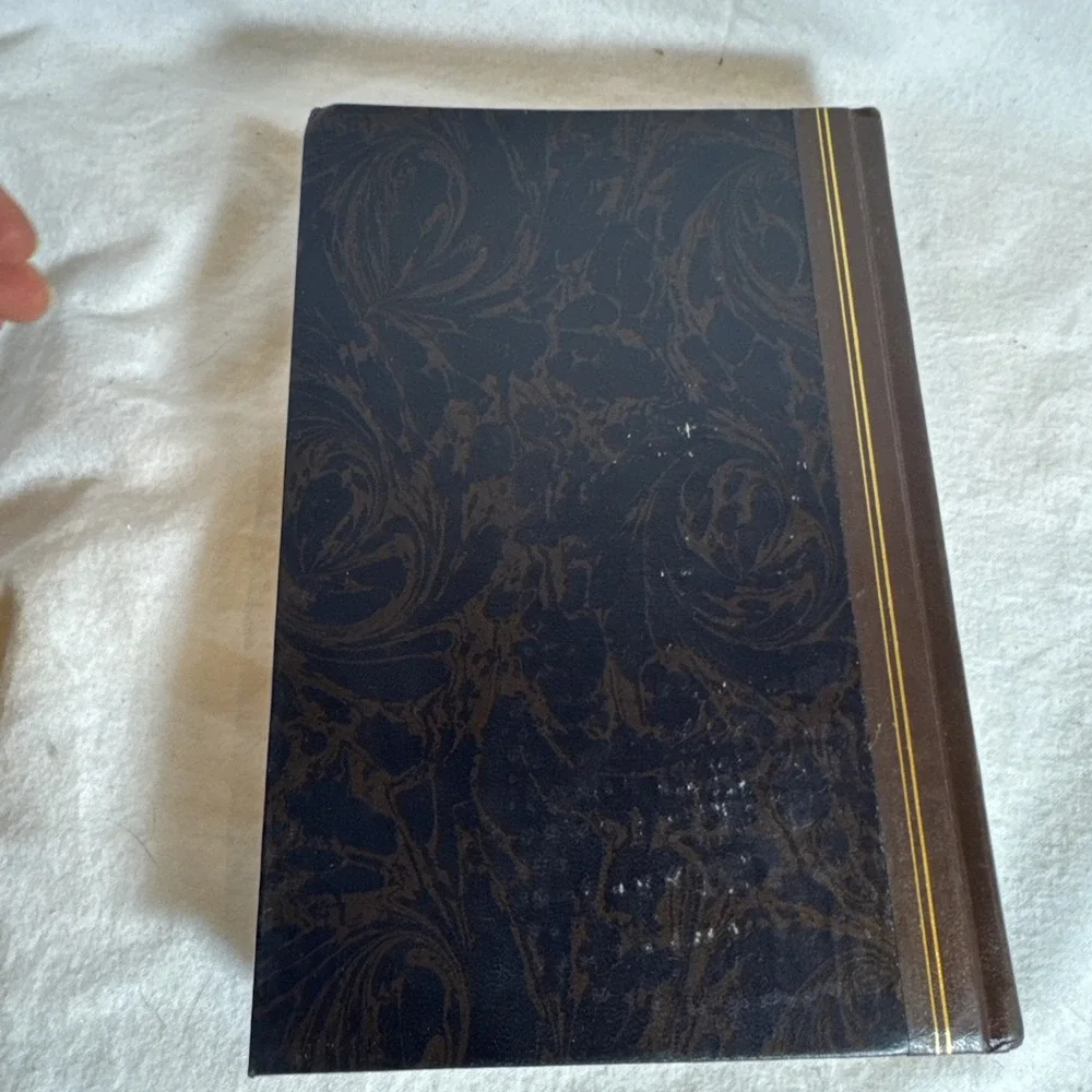 A Journey to the‎ Center of the Earth by Jules Vern (Hardcover) Reader's Digest